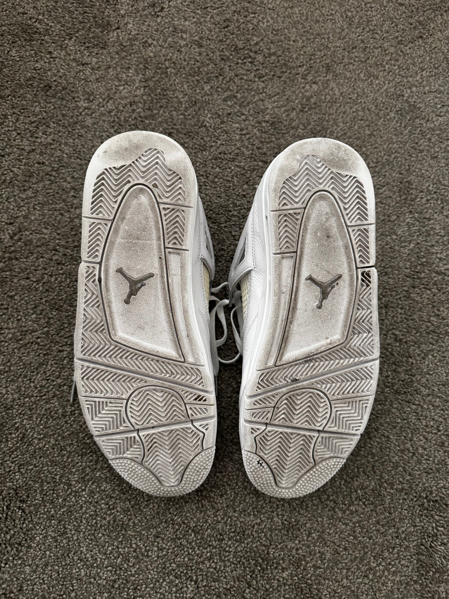 Used Jordan 4 Pure Money