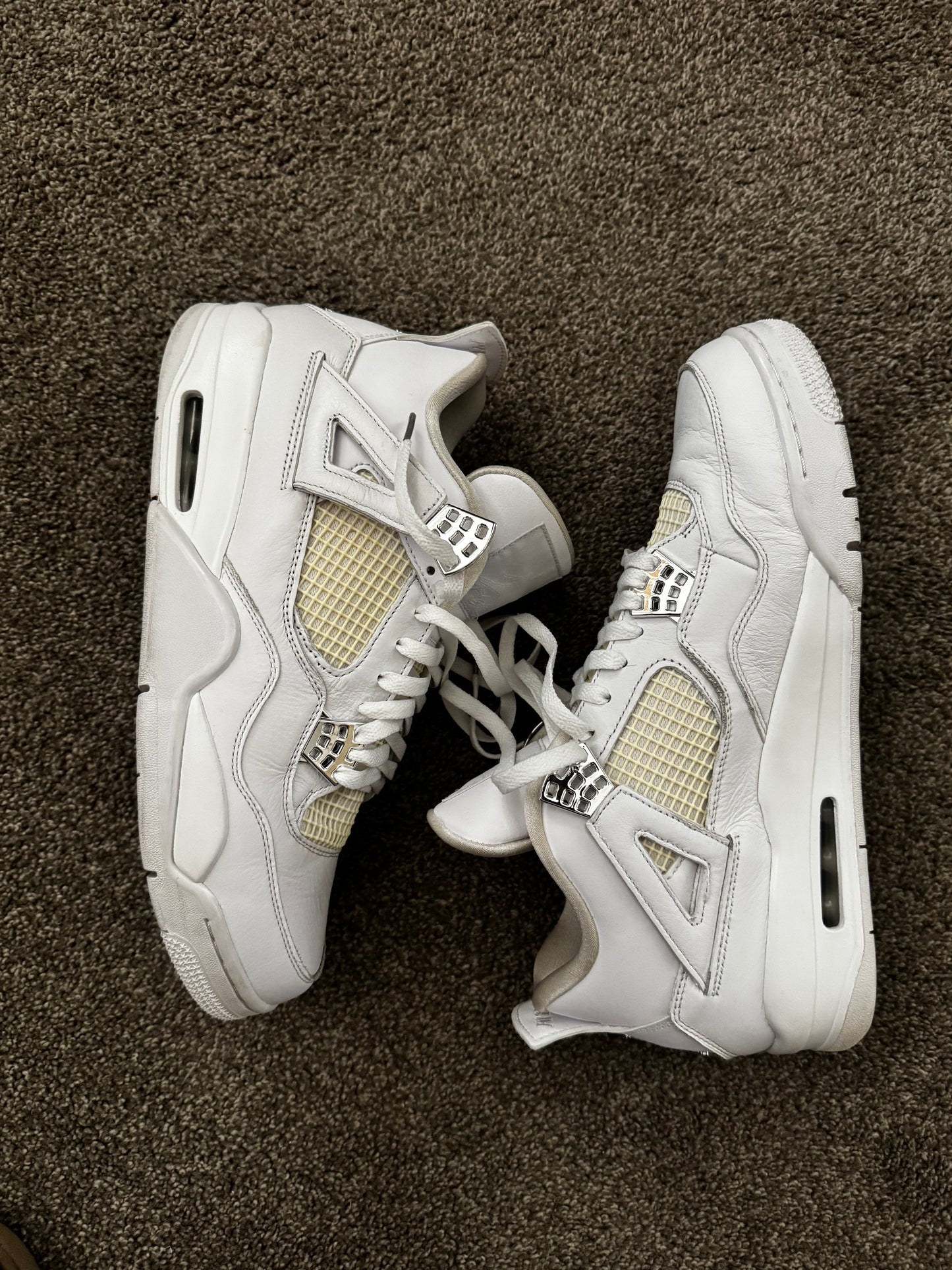 Used Jordan 4 Pure Money