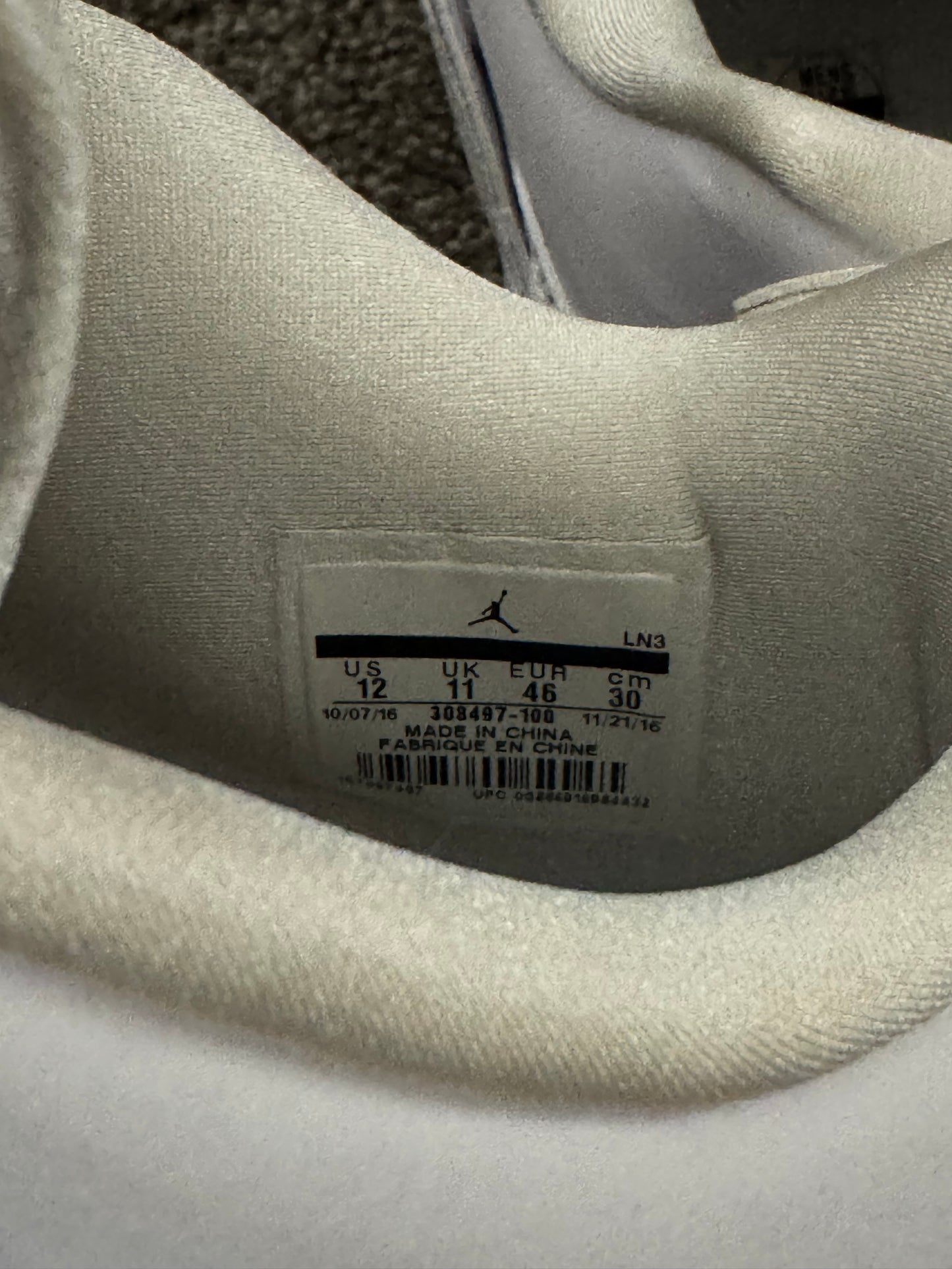 Used Jordan 4 Pure Money