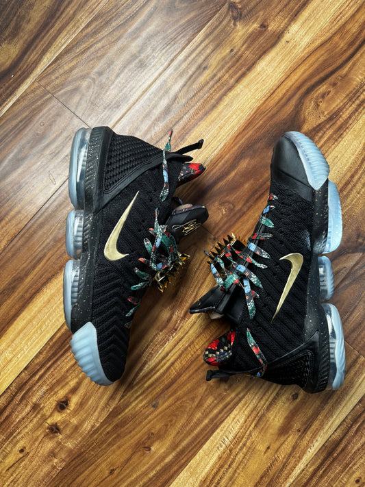 Lebron 16 Watch the Throne
