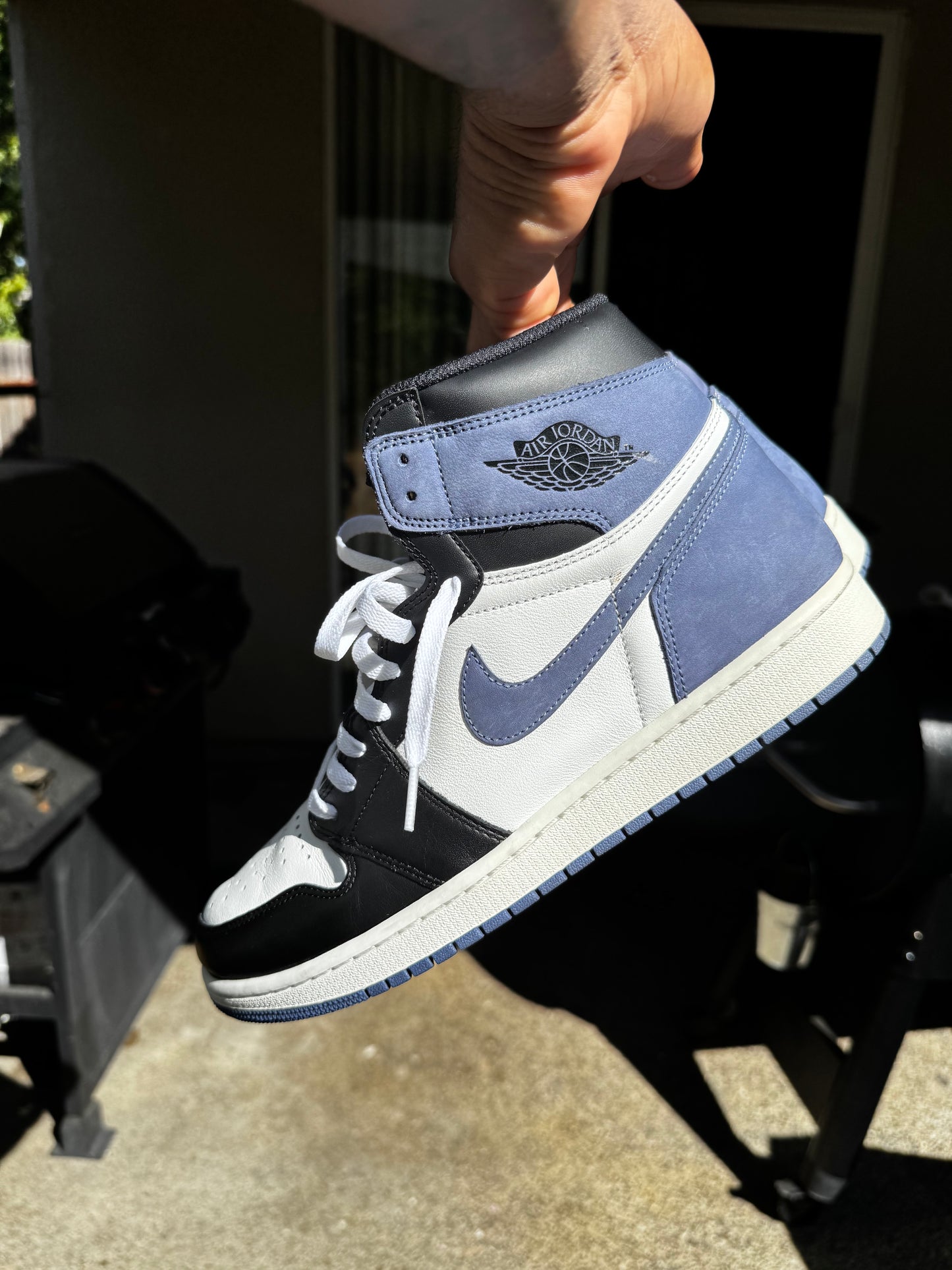 Used Jordan 1 High Blue Moon