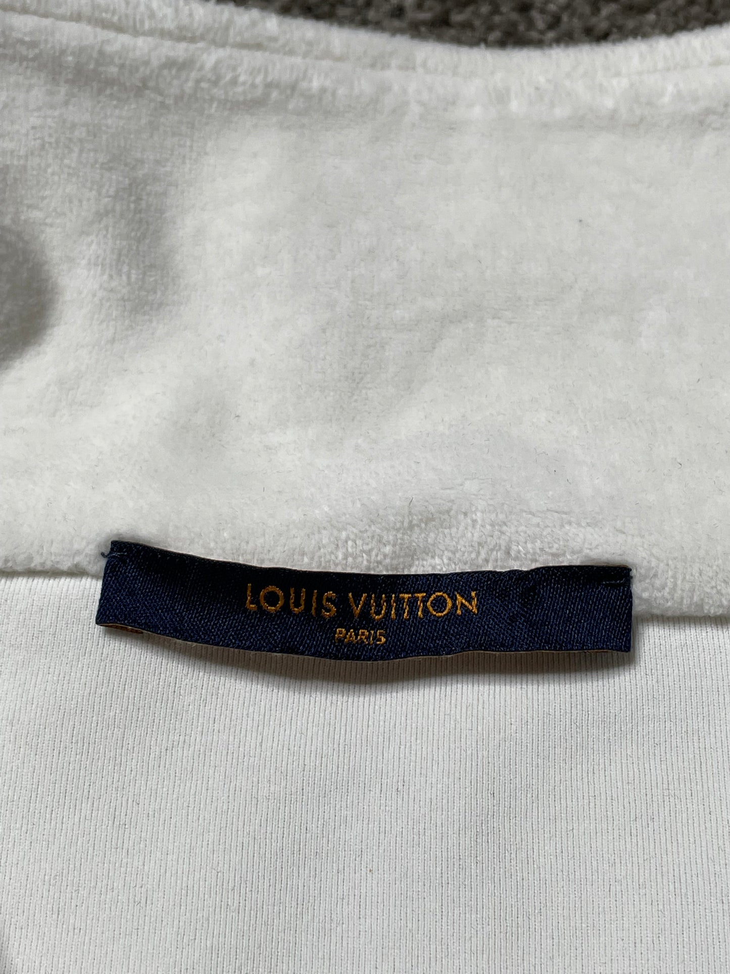 RUNWAY Plain Rainbow white monogram sweater