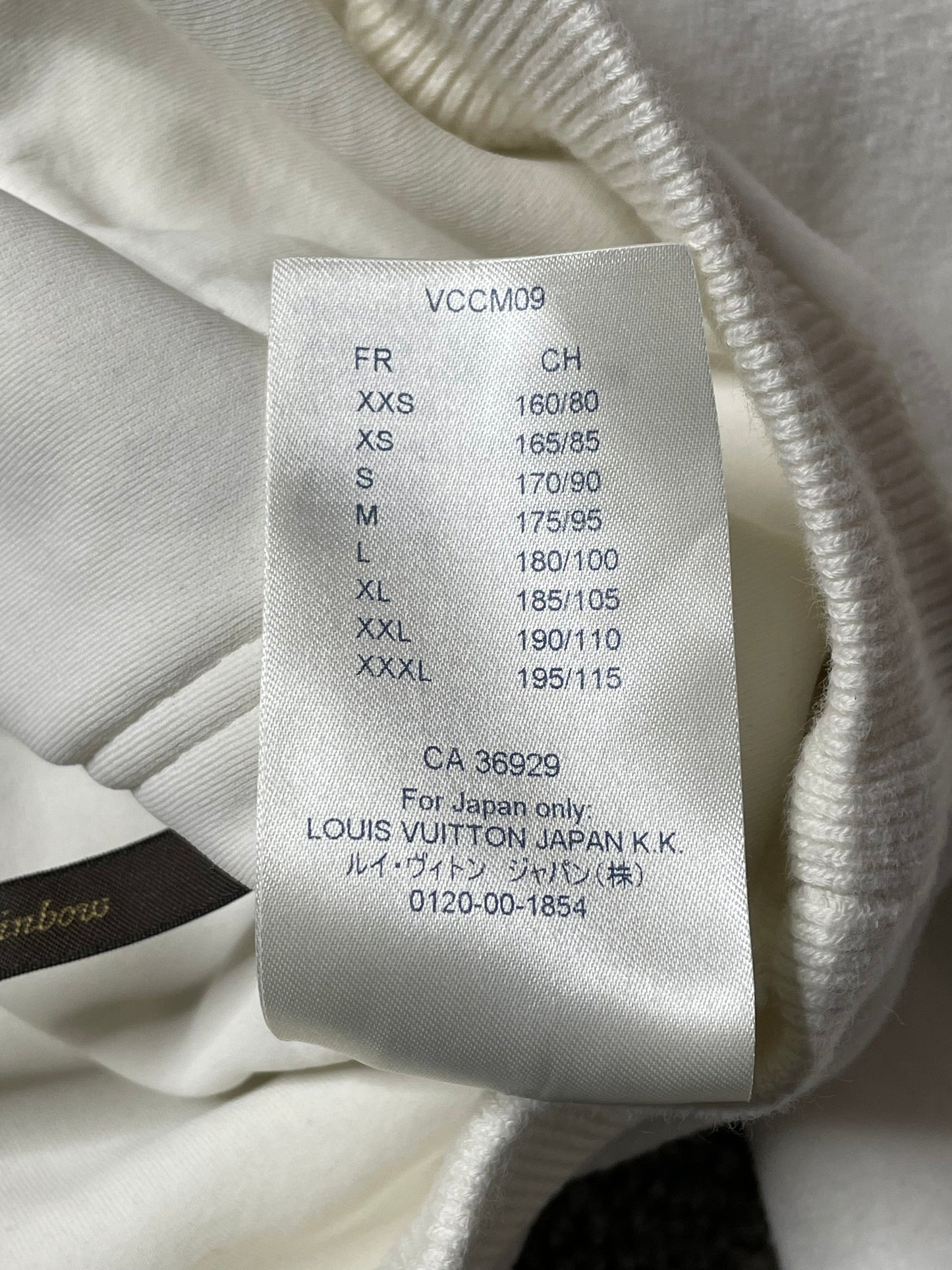 RUNWAY Plain Rainbow white monogram sweater