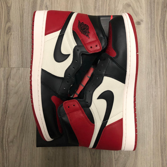Nike Air Jordan 1 Bred Toe