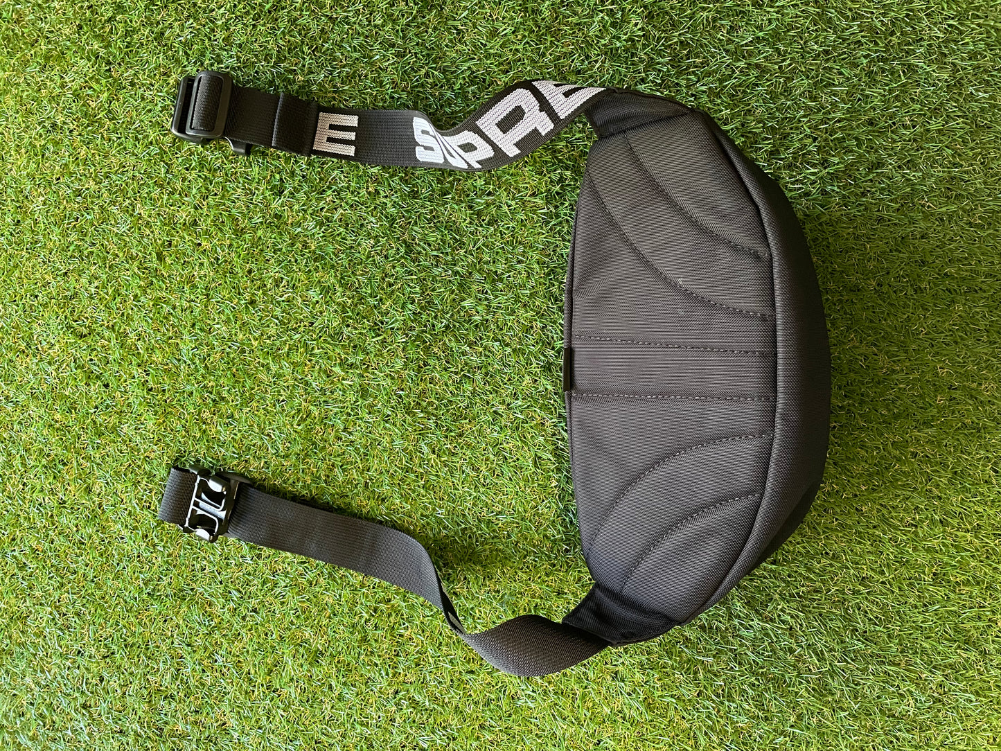 Used Supreme Waist Bag SS18