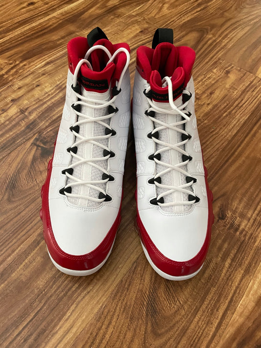 DS 2019 Jordan Retro 9 Gym Red