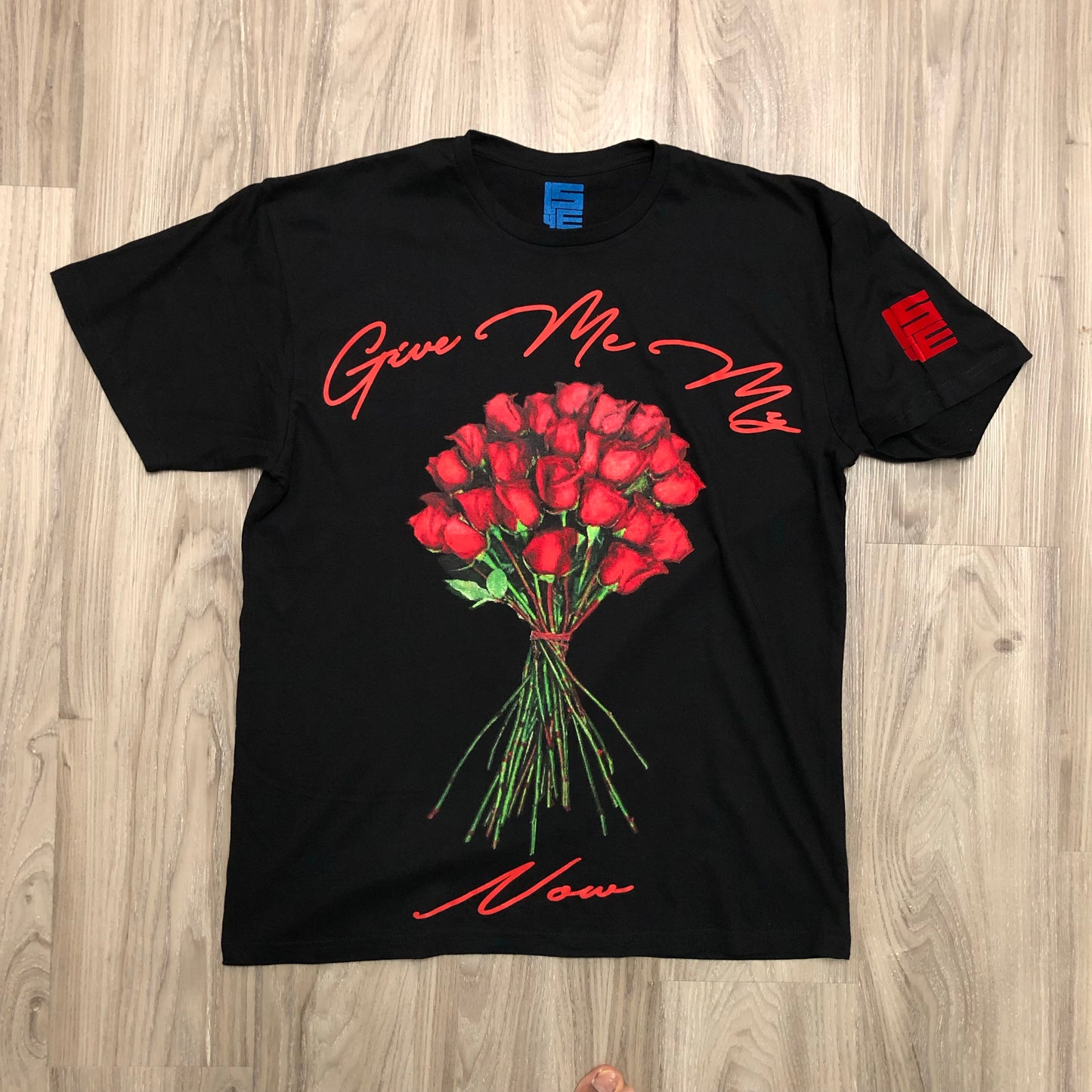 Red Rose Tee